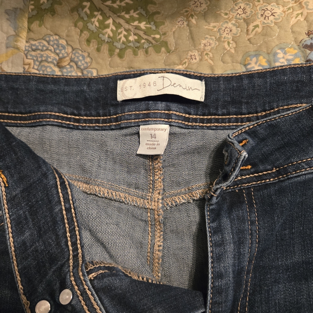 Cato Women's Blue Jean Capris